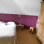A L'ombre Du Tilleul 3*